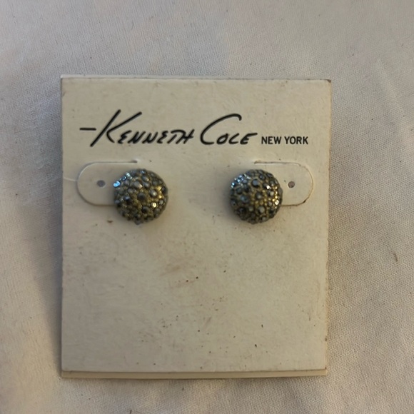 Kenneth Cole Earrings *NWT* - Picture 1 of 2